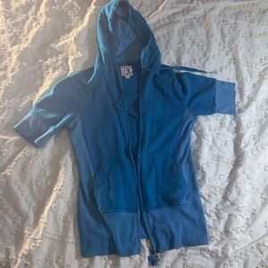 Roxy Short Sleeve Zip-up Hoodie, Medium